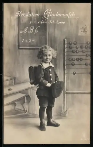 Foto-AK GL Co Nr. 6354/5: Kleiner Junge in der Schule, Schulanfang