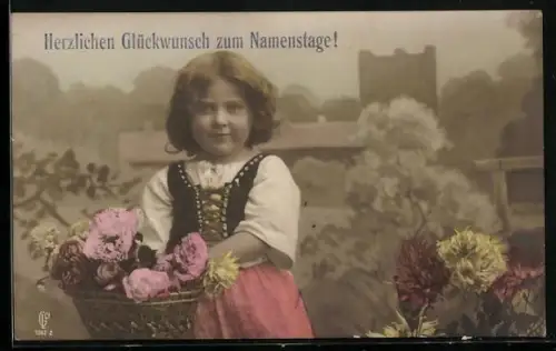 Foto-AK GL Co Nr. 1362/2: Mädchen mit Blumenkorb, Namenstag