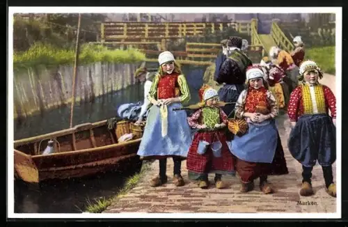 Künstler-AK Photochromie Nr. 5338: Kinder in holländischer Tracht aus den Marken