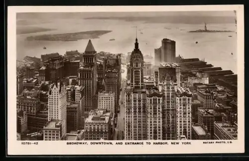 AK New York, NY, broaway and entrance to harbour, as seen from Woolworth Tower