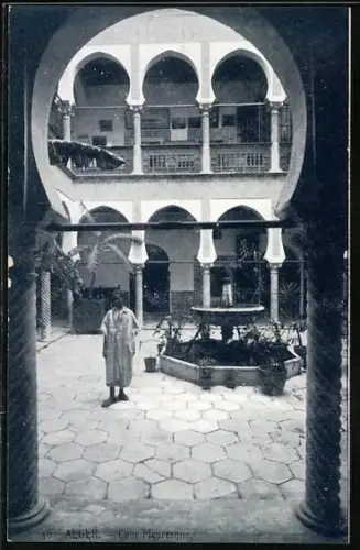 AK Alger, Cour Mauresque