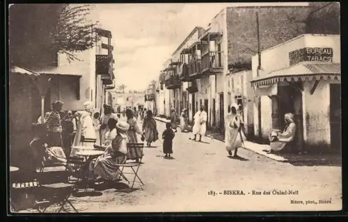 AK Biskra, Rue des Ouled-Nail, Strassenpartie