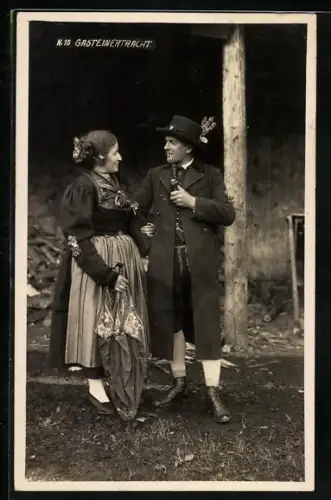 AK Salzburg, Mann und Frau in Gasteiner Tracht