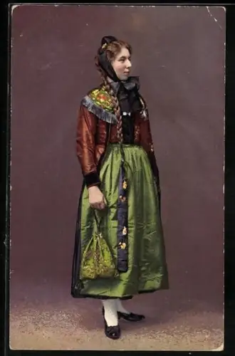 AK So si albe d`Baselbietere-n-a-gleit gsi, ein Mädchen im Trachtenkleid