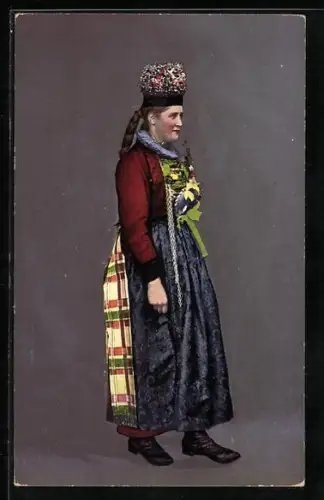 AK Chrüzgang-Meitli, Prozessions-Mädchen in alter Freiburger-Tracht