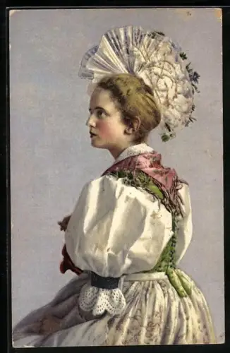 AK Schwyz, Ratsherrenfrau in Trachtenkleidung