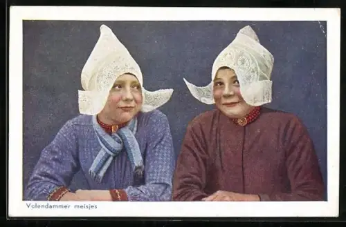 AK Volendammer meisjes, Mädchen in niederländischer Tracht
