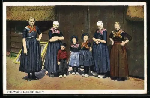 AK Veluwe, Niederländerinnen in Tracht