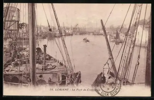 AK Lorient, Le Port de Commerce