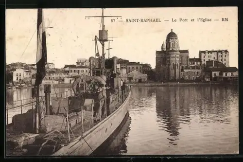AK Saint-Raphael, Le Port et l`Eglise