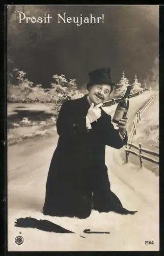 Foto-AK NPG Nr. 2164: Eleganter Herr mit Sektflasche im Schnee, Neujahrsgruss