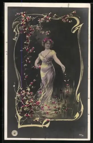 Foto-AK NPG Nr. 367/10: Fräulein im Kleid mit Blüten