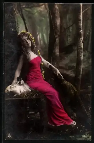 Foto-AK Atelier Reutlinger, Paris: Mädchen-Porträt mit Hasen und Pfau