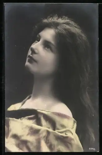 Foto-AK NPG Nr. 554/5: Fräulein mit langen Haaren