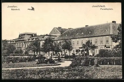 AK Josefov, Námestí