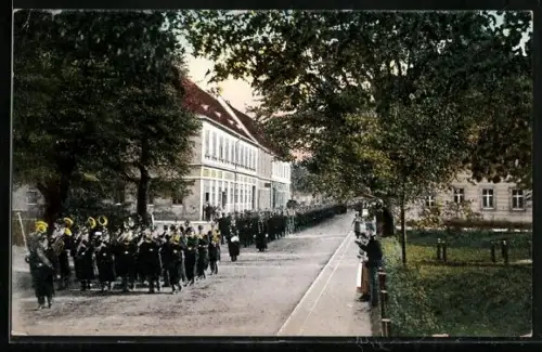 AK Josefov, Na ponchodu z kostela