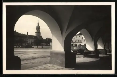 AK Nové Mesto n. Met, Námestí