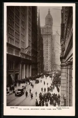 AK New York, NY, The Canyon, Braodwas down Town