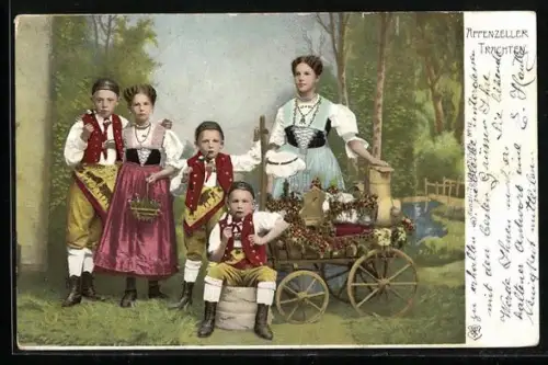 AK Frau und Kinder in Appenzeller Trachten