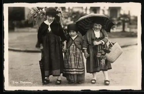 AK Trio Ticinese, Kinder in Tracht