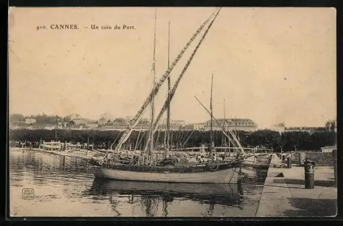 AK Cannes, Un coin du Port