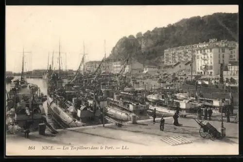 AK Nice, Les Torpilleurs dans le Port, französiche Torpedoboot - Flottille