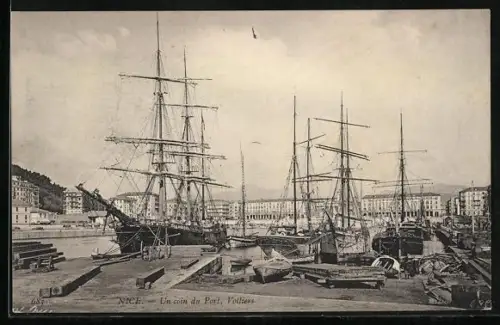 AK Nice, Un coin du Port