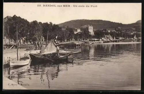 AK Bandol sur Mer, Un coin du Port