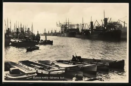 AK Buenos Aires, Darsena Sud, Schiffe