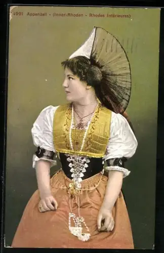AK Appenzellerin in Inner-Rhodener Tracht