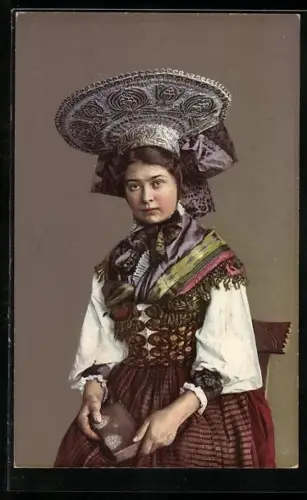 AK Thurgau, Junge Frau in Trachtenkleidung