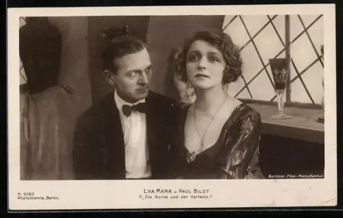 AK Filmszene aus Die Nonne und der Harlekin