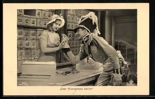 AK Der Kongress tanzt, Filmszene mit Schauspielerin Lilian Harvey