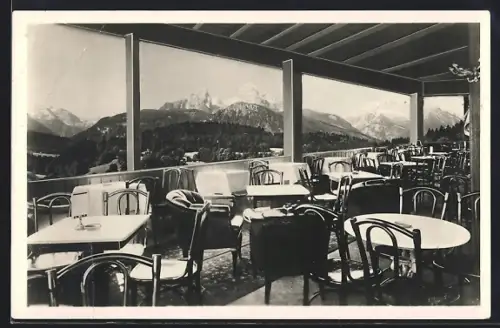 AK Berchtesgaden, Terrasse im Café Rottenhöfer, Blick auf Watzmann und Funtenseetauern