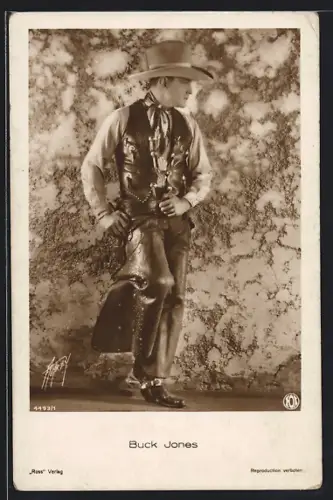 AK Schauspieler Buck Jones im Cowboy-Kostüm