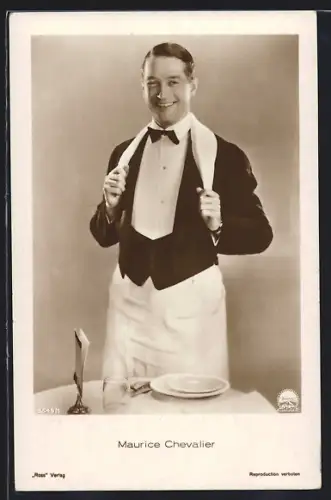AK Schauspieler Maurice Chevalier als Kellner