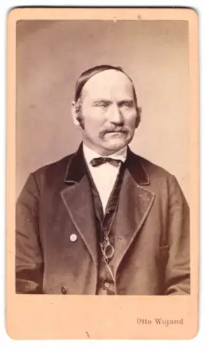 Fotografie Otto Wigand, Zeitz, Stephanstrasse 45, Porträt eines Herren