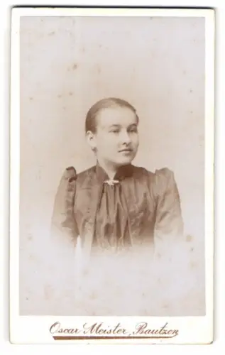 Fotografie Oscar Meister, Bautzen, Seminarstr. 6, Porträt einer jungen Frau