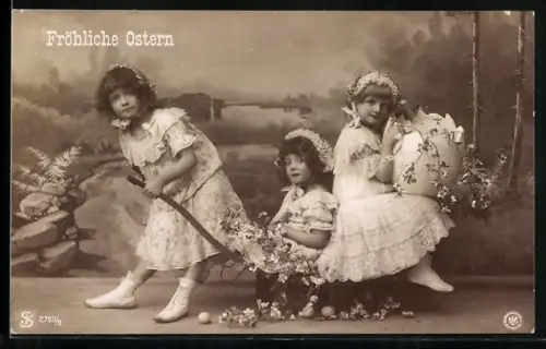 Foto-AK NPG Nr. 2700/8: Drei Mädchen mit Blütenzweigen u. Ostereiern vor Park-Kulisse, Ostergruss