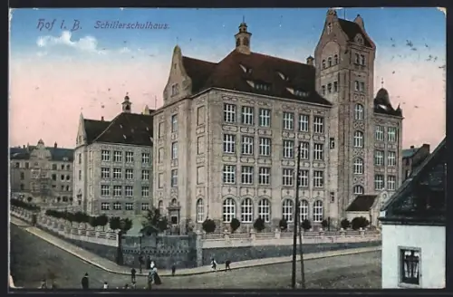 AK Hof, Strassenpartie am Schillerschulhaus