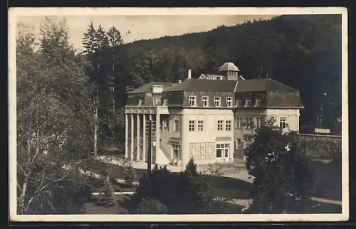 AK Lazne Luhacovice na Morave, Budova inhalatoria