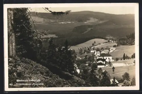 AK Harrachsdorf im Riesengebirge, Teilansicht mit Kirche aus der Vogelschau