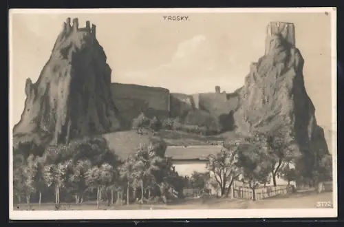 AK Trosky, Hrad