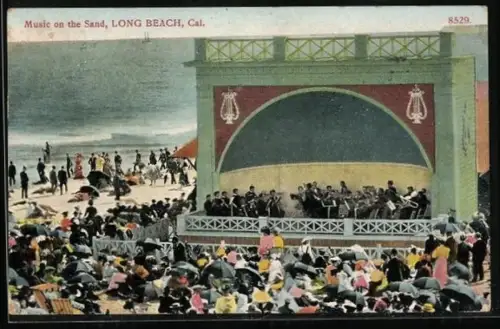 AK Long Beach, CA, Music on the sand