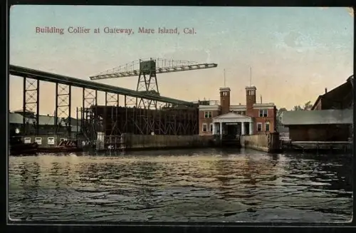 AK Mare Island, CA, Building collier at Gateway