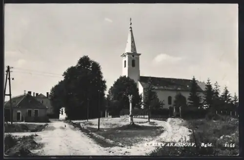 AK Grosswarasdorf, Klein Warasdorf mit Kirche