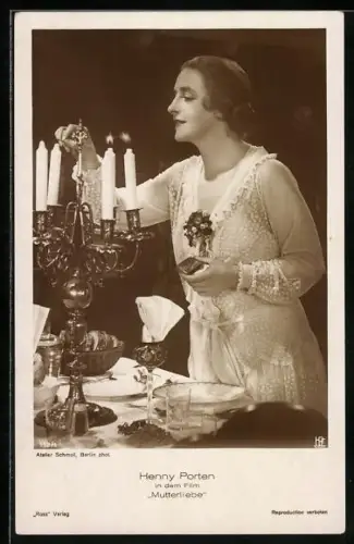 AK Schauspielerin Henny Porten in dem Film Mutterliebe