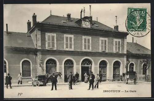 AK Issoudun, La Gare, Bahnhof