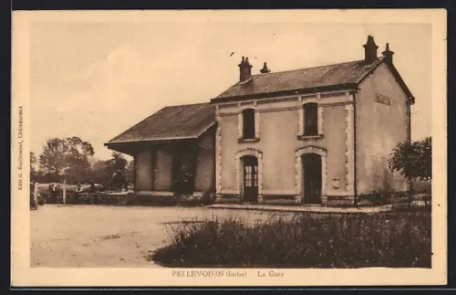 AK Pellevoisin, La Gare, Bahnhof