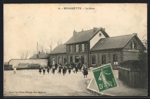 AK Berguette, La Gare, Bahnhof